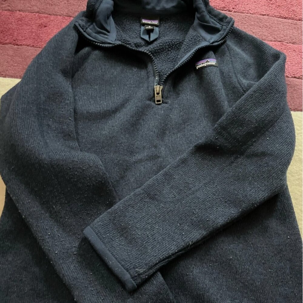 Patagonia Dark Blue Better Sweater Size 10 VGUC Must need for Winter! - Picture 3 of 3